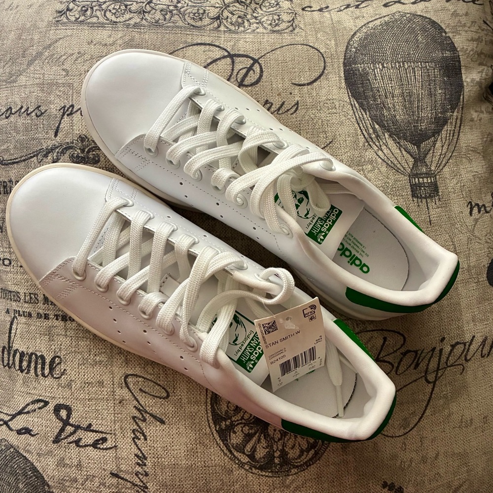 Adidas Stan Smith with White and Green Detail